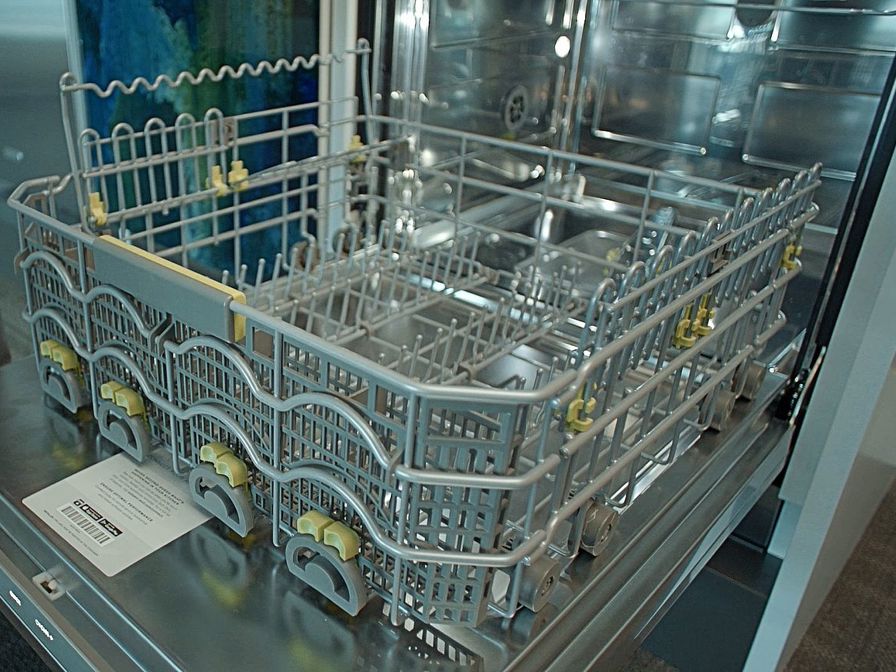 F770 sub zero dishwasher.