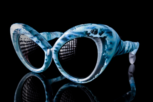 Sunglasses inspires by water