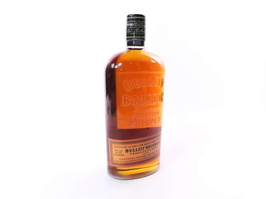 CMF 3D Printed Whiskey Bottle CMF 3D Printed Whiskey Bottle