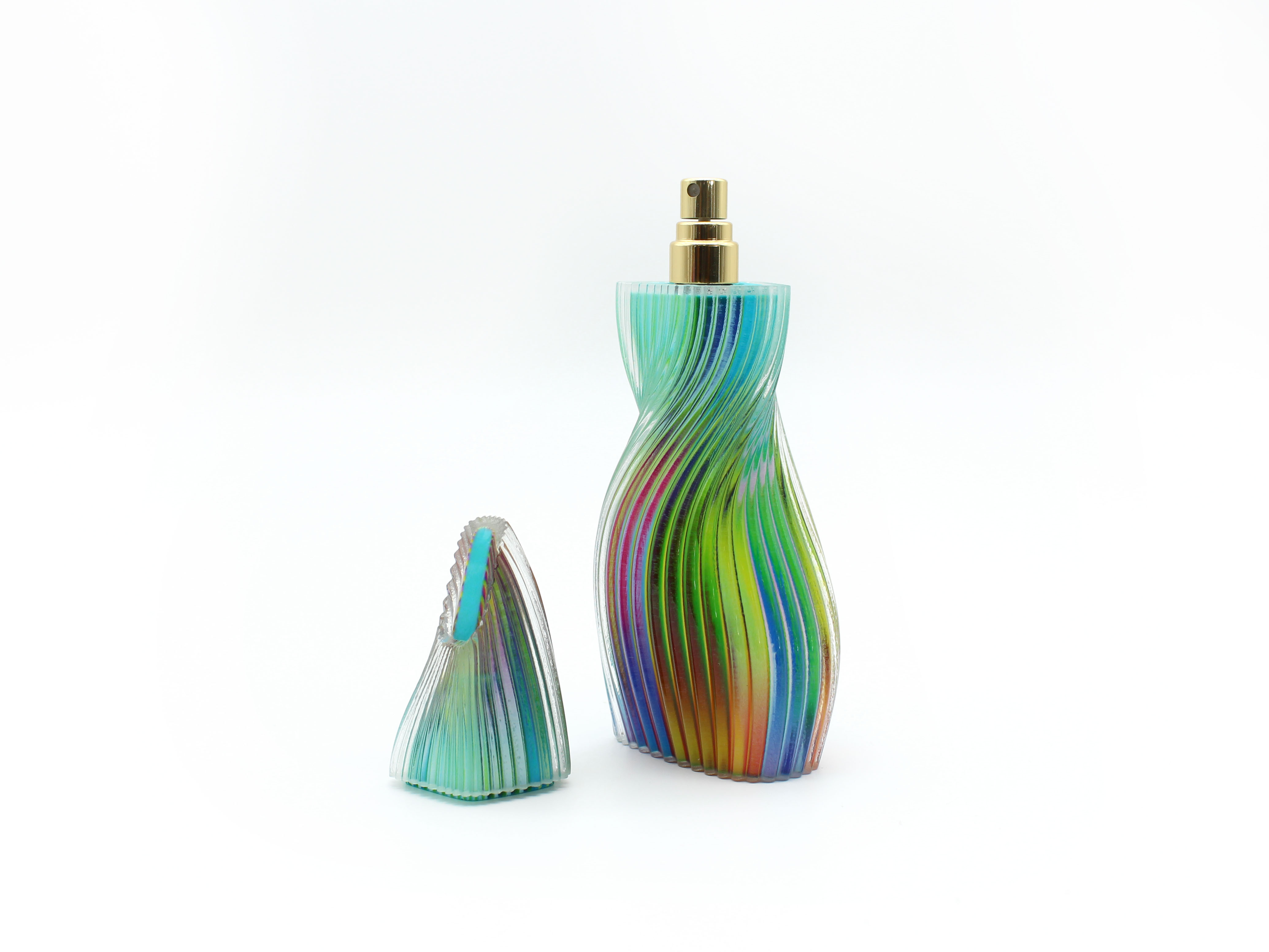 3d printed perfume bottle with lenticular design