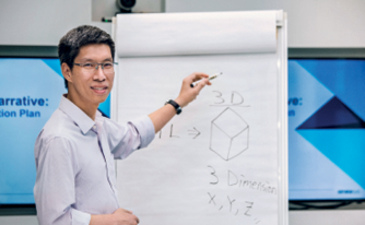 Man teaching GrabCAD software